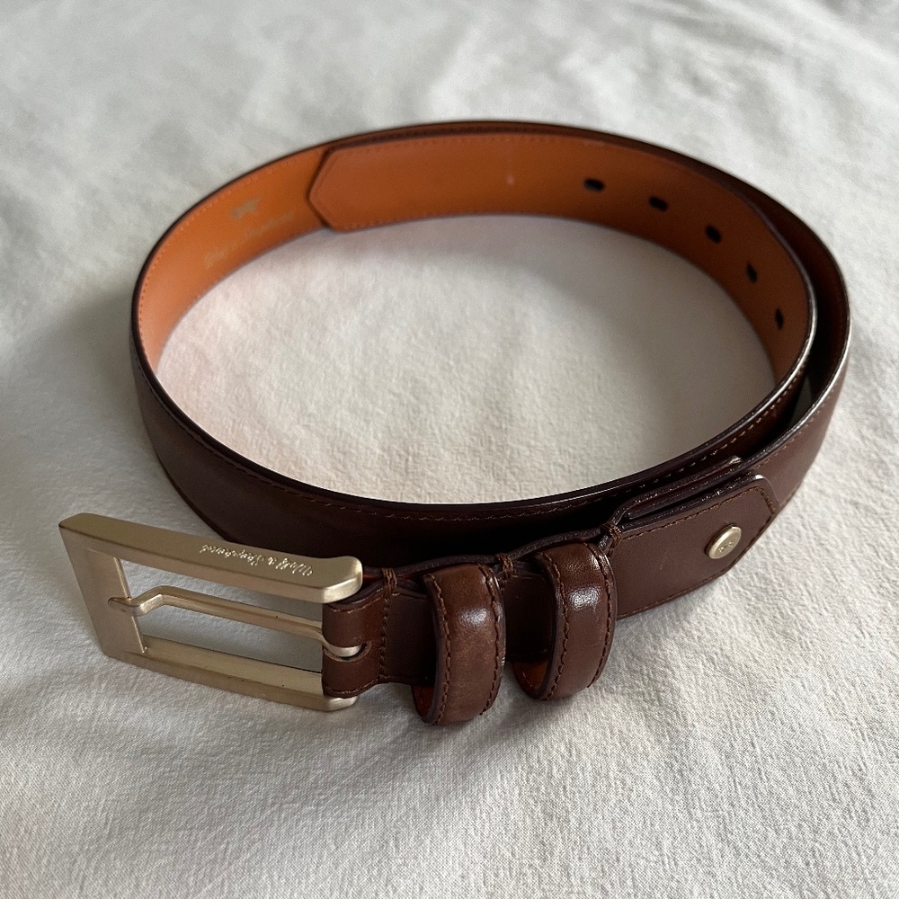 Wolf And Shepherd Stealth Leather Dress Belt (Maple Brown) – Size 32